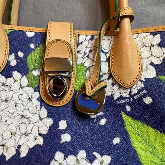 Dooney & Bourke Blue and White Hydrangea Floral Print Bag - Picture 3 of 16